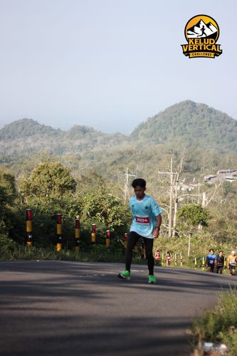 Race photo from Kelud Vertical Challenge 2024