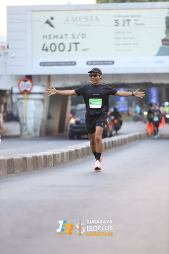 Race photo from SURABAYA ISOPLUS MARATHON 2025