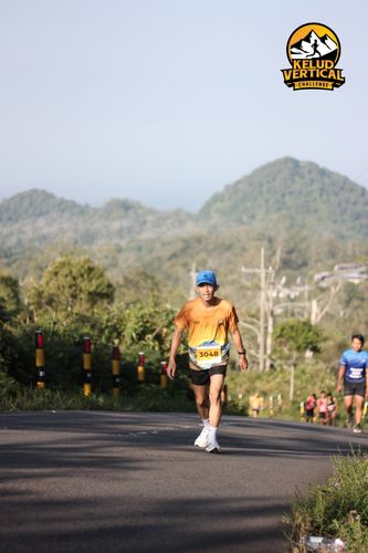 Race photo from Kelud Vertical Challenge 2024