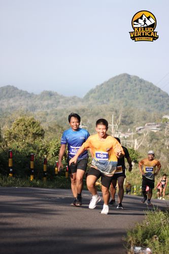 Race photo from Kelud Vertical Challenge 2024