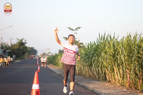 Race photo from Kediri Half Marathon 2024