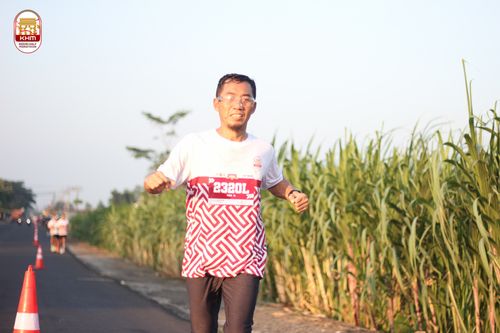 Race photo from Kediri Half Marathon 2024