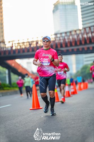 Race photo from Smartfren Run 2025 