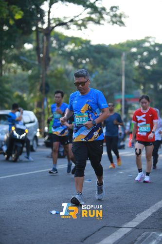 Race photo from Isoplus Run 2024 Surabaya
