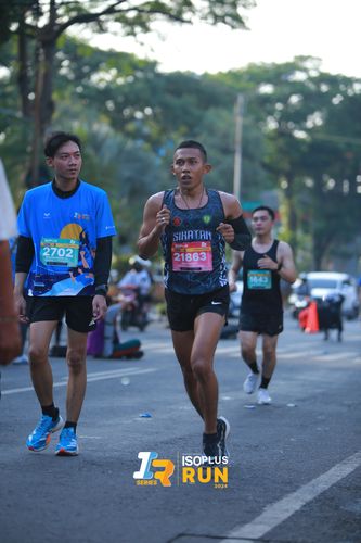 Race photo from Isoplus Run 2024 Surabaya