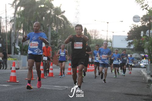 Race photo from Jabar Run 10K 2024