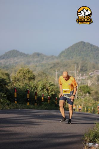 Race photo from Kelud Vertical Challenge 2024