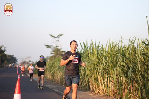 Race photo from Kediri Half Marathon 2024