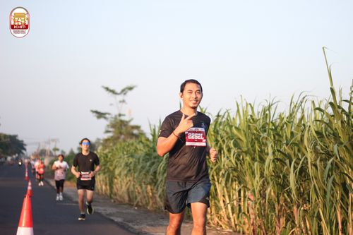 Race photo from Kediri Half Marathon 2024