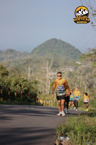Race photo from Kelud Vertical Challenge 2024