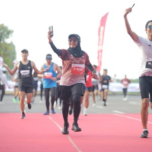 Race photo from KEDIRI HALF MARATHON 2026