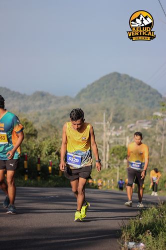 Race photo from Kelud Vertical Challenge 2024