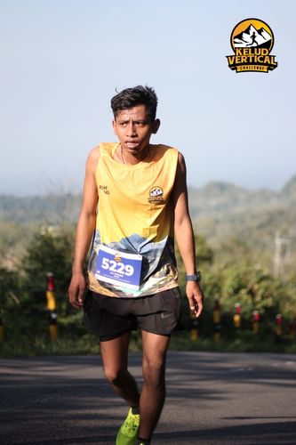 Race photo from Kelud Vertical Challenge 2024