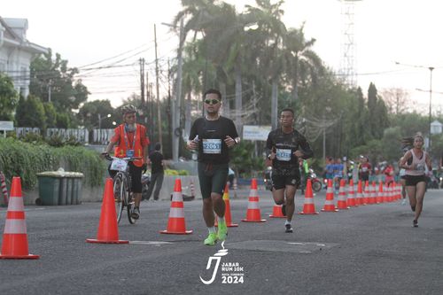 Race photo from Jabar Run 10K 2024