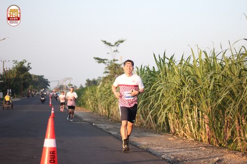 Race photo from Kediri Half Marathon 2024