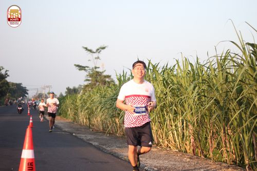 Race photo from Kediri Half Marathon 2024