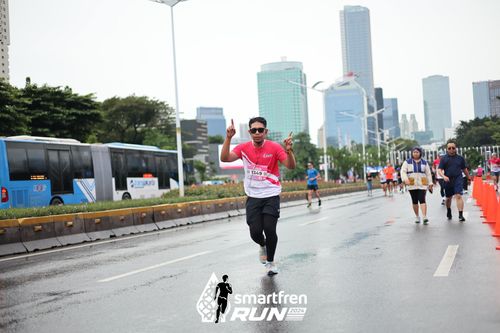 Race photo from Smartfren Run 2024