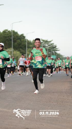 Race photo from Arutmin Borneo Run 2024