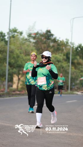 Race photo from Arutmin Borneo Run 2024