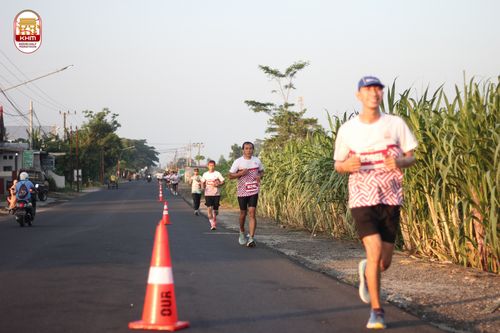 Race photo from Kediri Half Marathon 2024