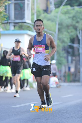 Race photo from Isoplus Run 2024 Surabaya