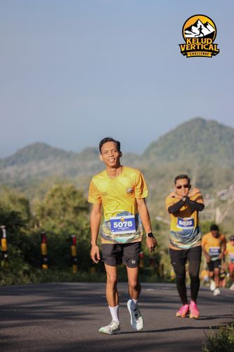 Race photo from Kelud Vertical Challenge 2024