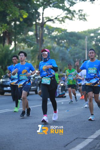 Race photo from Isoplus Run 2024 Surabaya