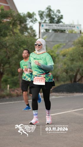 Race photo from Arutmin Borneo Run 2024