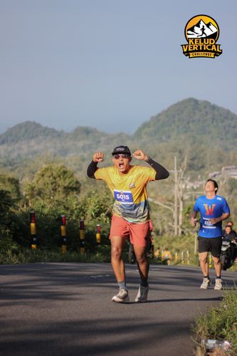 Race photo from Kelud Vertical Challenge 2024