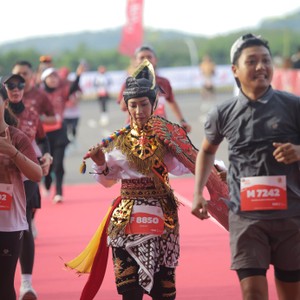 Race photo from KEDIRI HALF MARATHON 2026