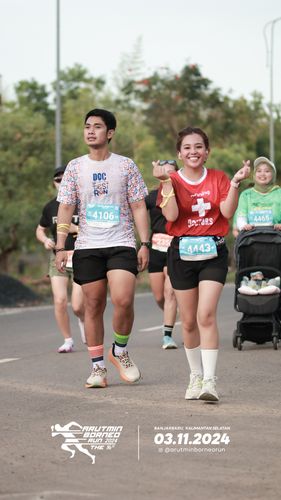 Race photo from Arutmin Borneo Run 2024