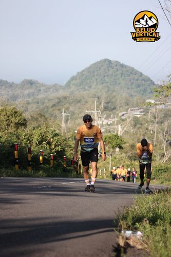 Race photo from Kelud Vertical Challenge 2024
