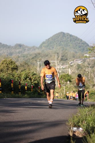 Race photo from Kelud Vertical Challenge 2024