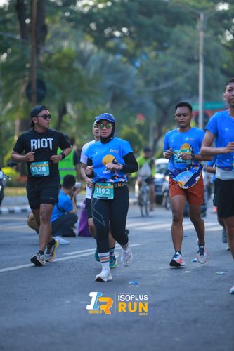 Race photo from Isoplus Run 2024 Surabaya