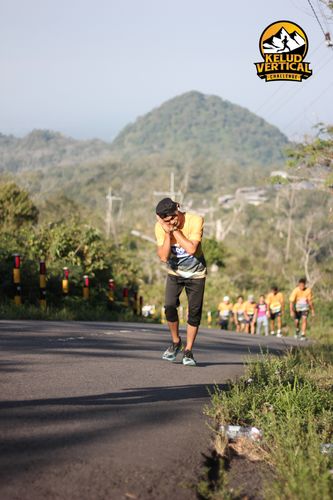 Race photo from Kelud Vertical Challenge 2024