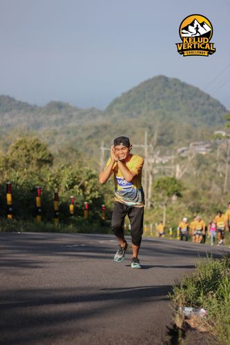 Race photo from Kelud Vertical Challenge 2024