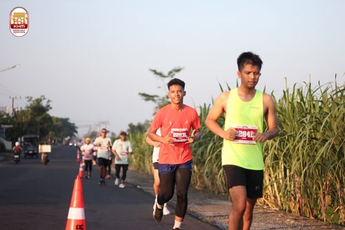Race photo from Kediri Half Marathon 2024
