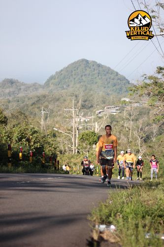 Race photo from Kelud Vertical Challenge 2024