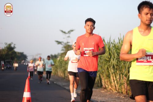 Race photo from Kediri Half Marathon 2024