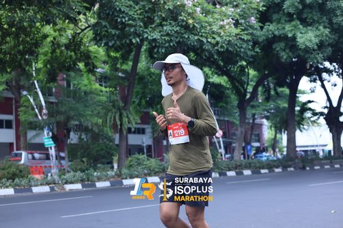 Race photo from SURABAYA ISOPLUS MARATHON 2025