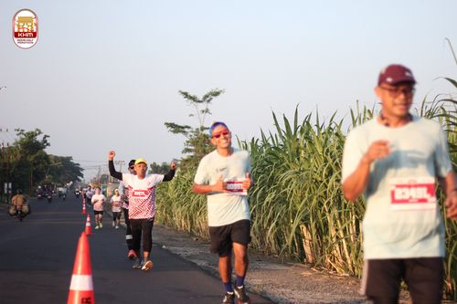 Race photo from Kediri Half Marathon 2024