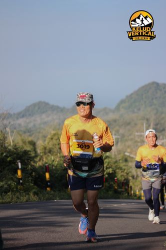 Race photo from Kelud Vertical Challenge 2024