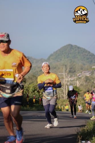 Race photo from Kelud Vertical Challenge 2024