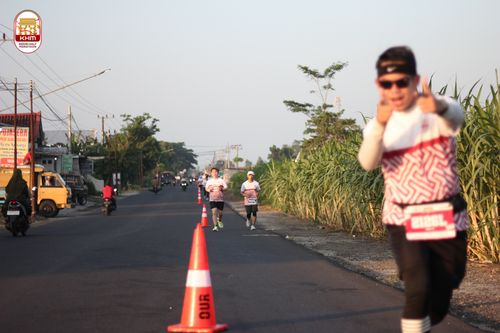 Race photo from Kediri Half Marathon 2024