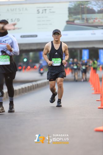 Race photo from SURABAYA ISOPLUS MARATHON 2025