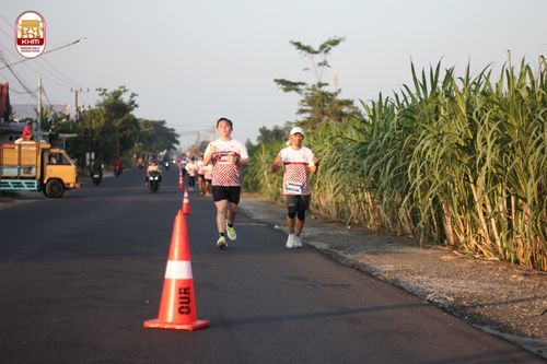 Race photo from Kediri Half Marathon 2024