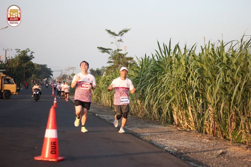 Race photo from Kediri Half Marathon 2024
