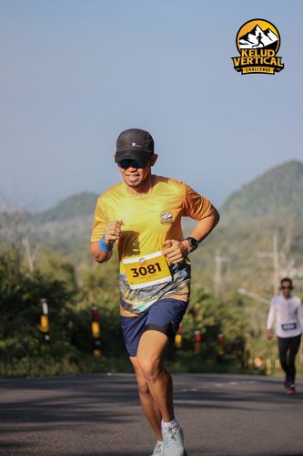 Race photo from Kelud Vertical Challenge 2024