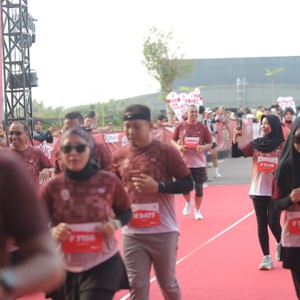 Race photo from KEDIRI HALF MARATHON 2026