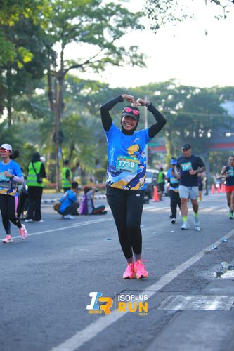 Race photo from Isoplus Run 2024 Surabaya